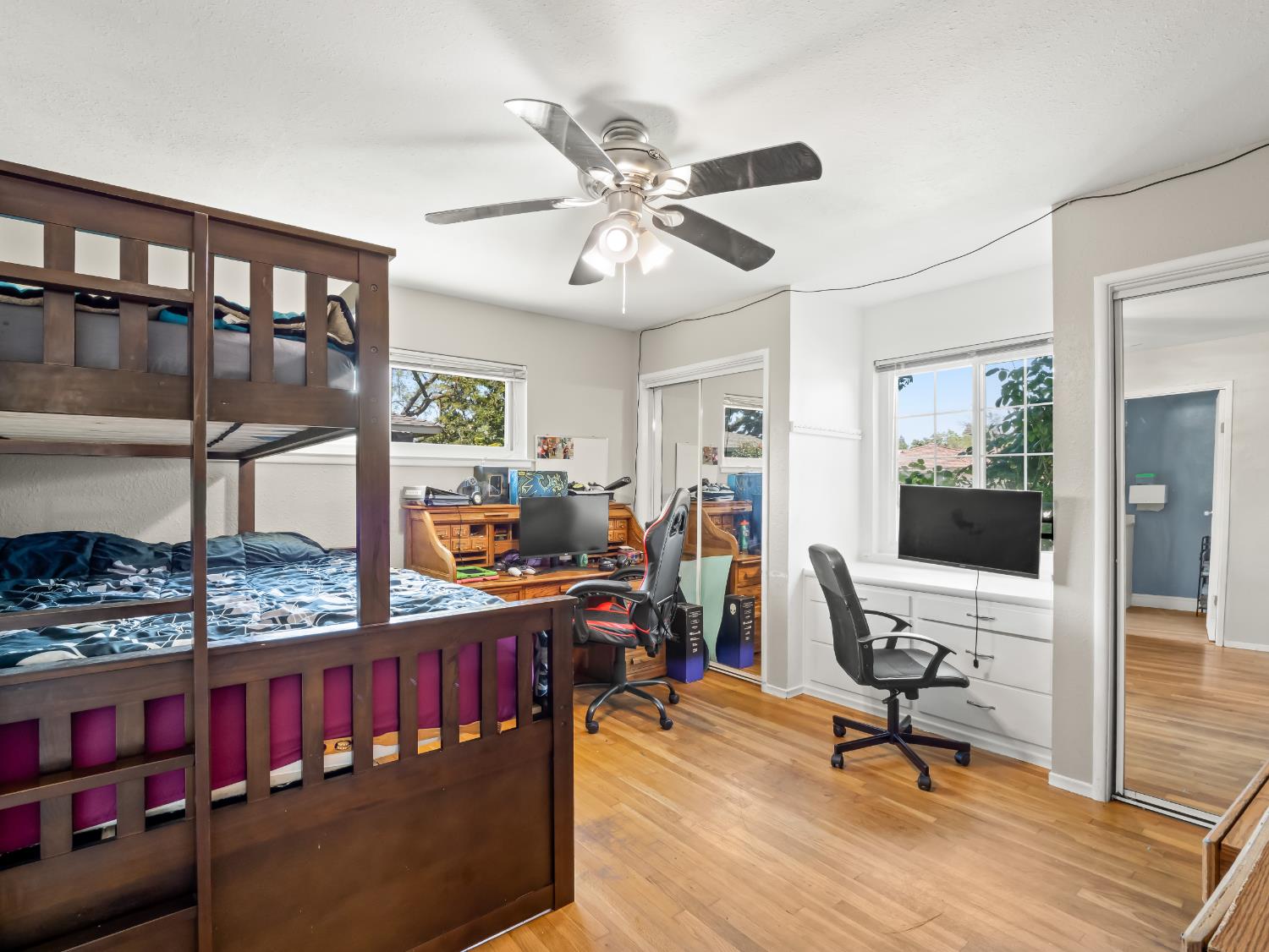 519 W Rialto Ave, Fresno, CA 93705