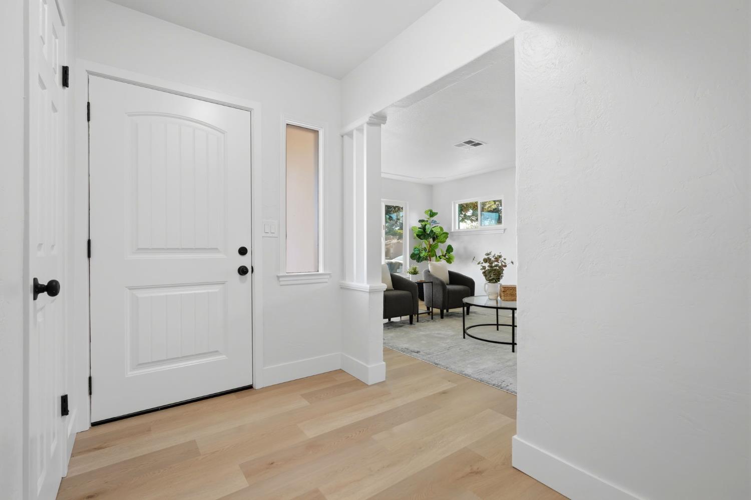 3743 N Fresno St, Fresno, CA 93726