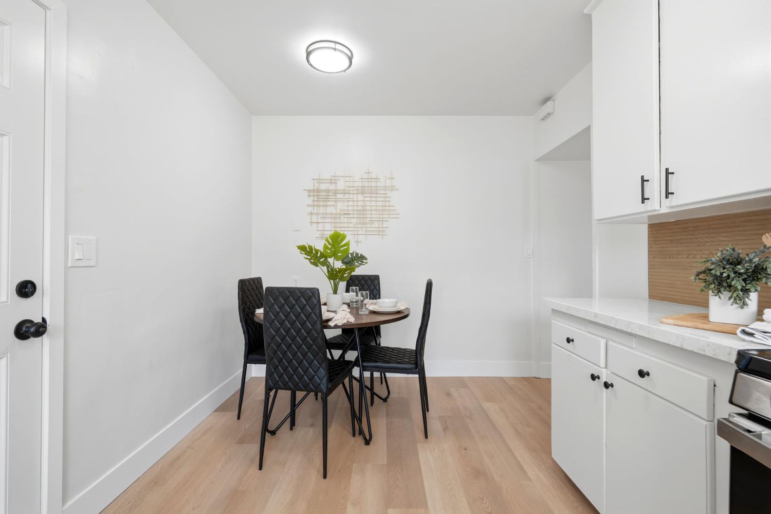 3743 N Fresno St, Fresno, CA 93726