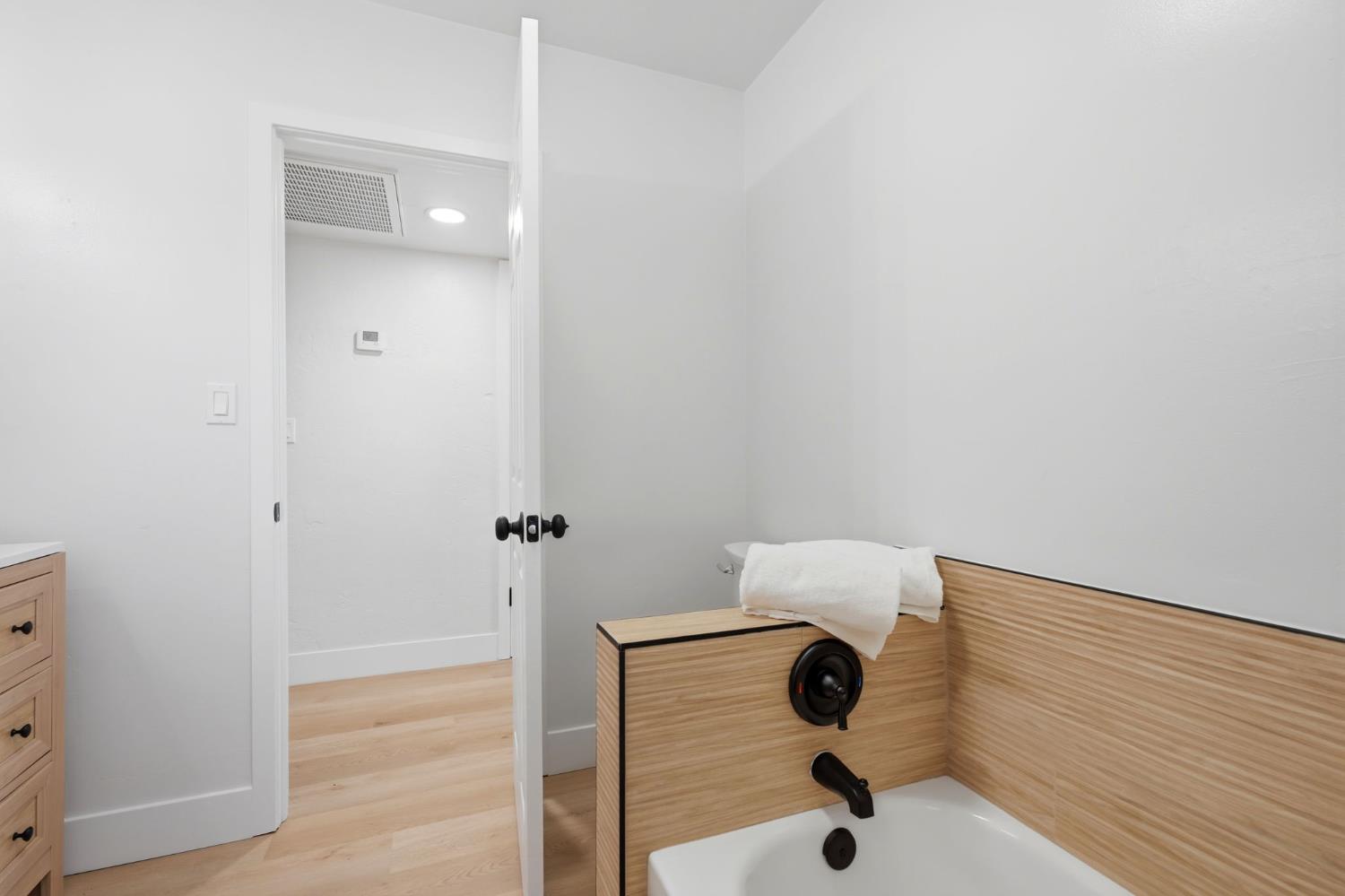 3743 N Fresno St, Fresno, CA 93726