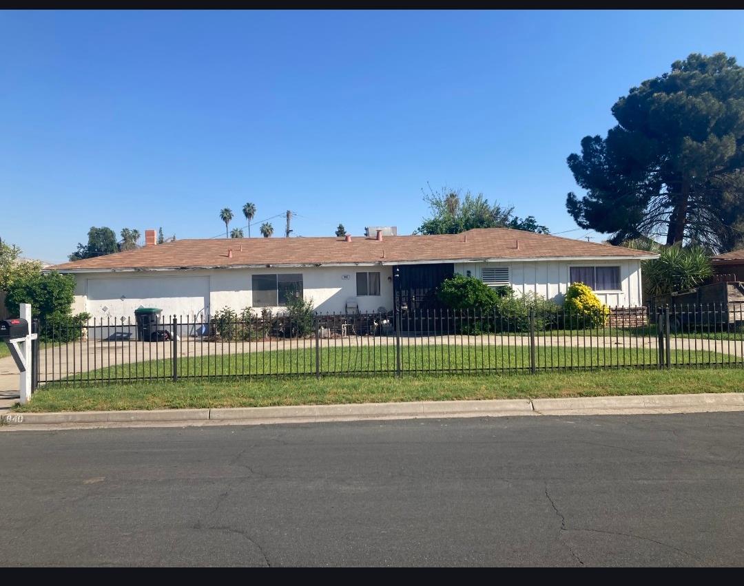 840 N Villa Ave, Fresno, CA 93727