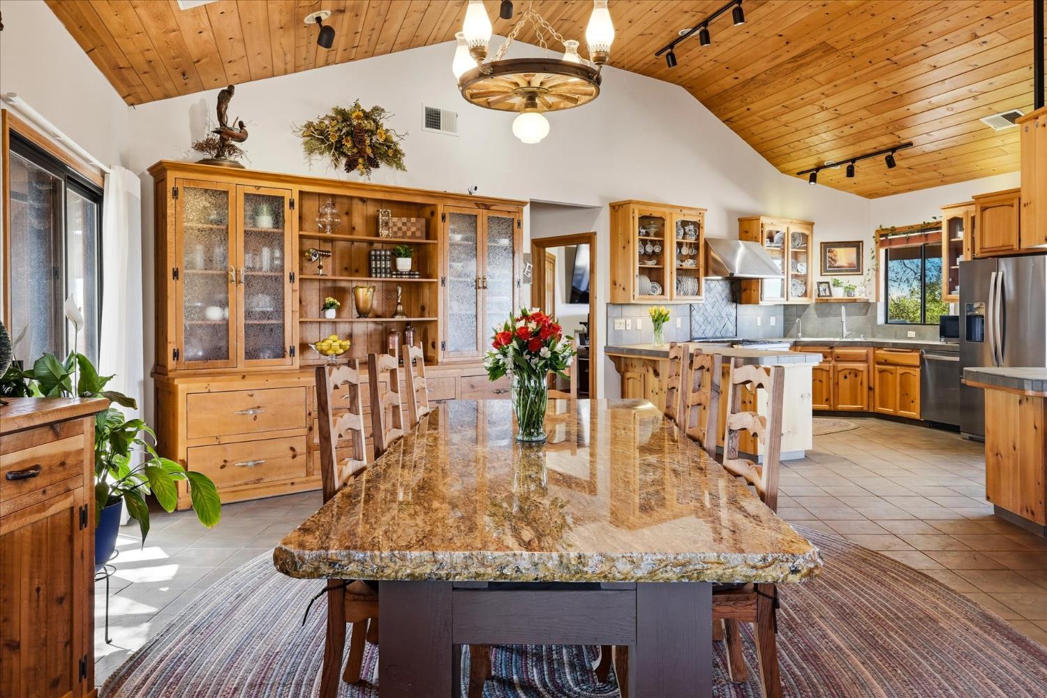 33393 Barn Owl Rd, Raymond, CA 93653