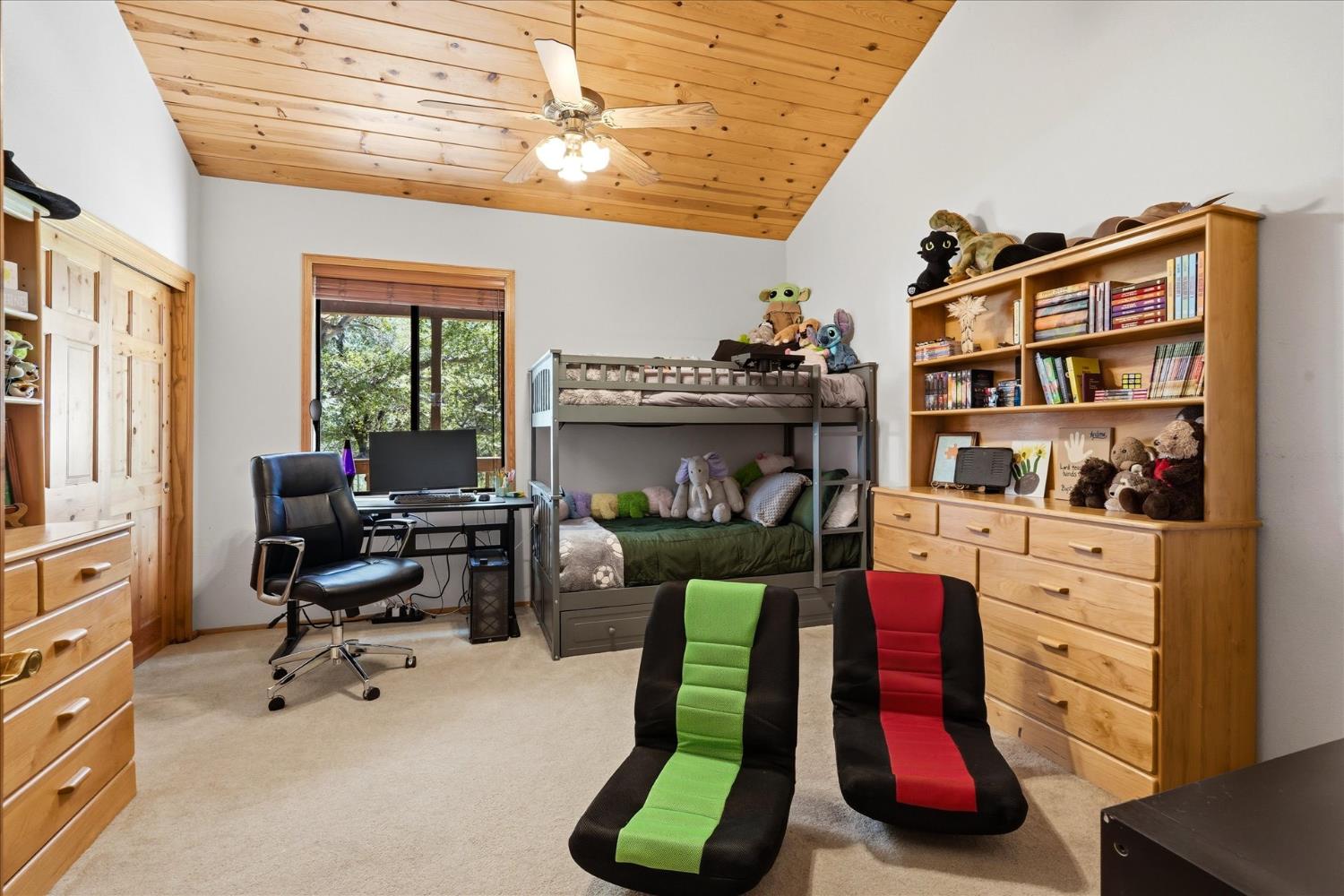 33393 Barn Owl Rd, Raymond, CA 93653