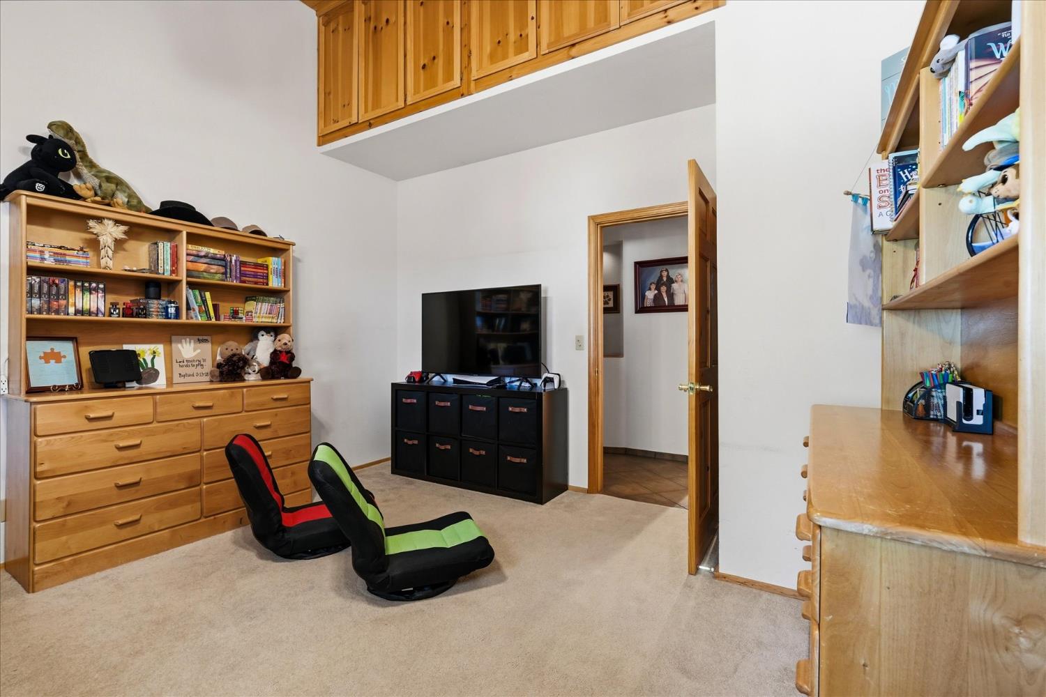 33393 Barn Owl Rd, Raymond, CA 93653