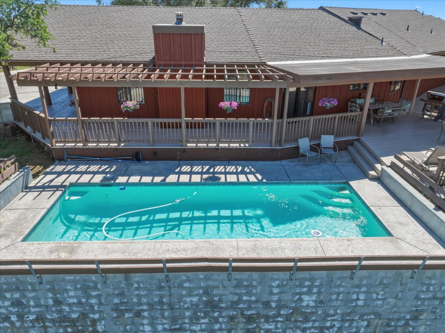 33393 Barn Owl Rd, Raymond, CA 93653