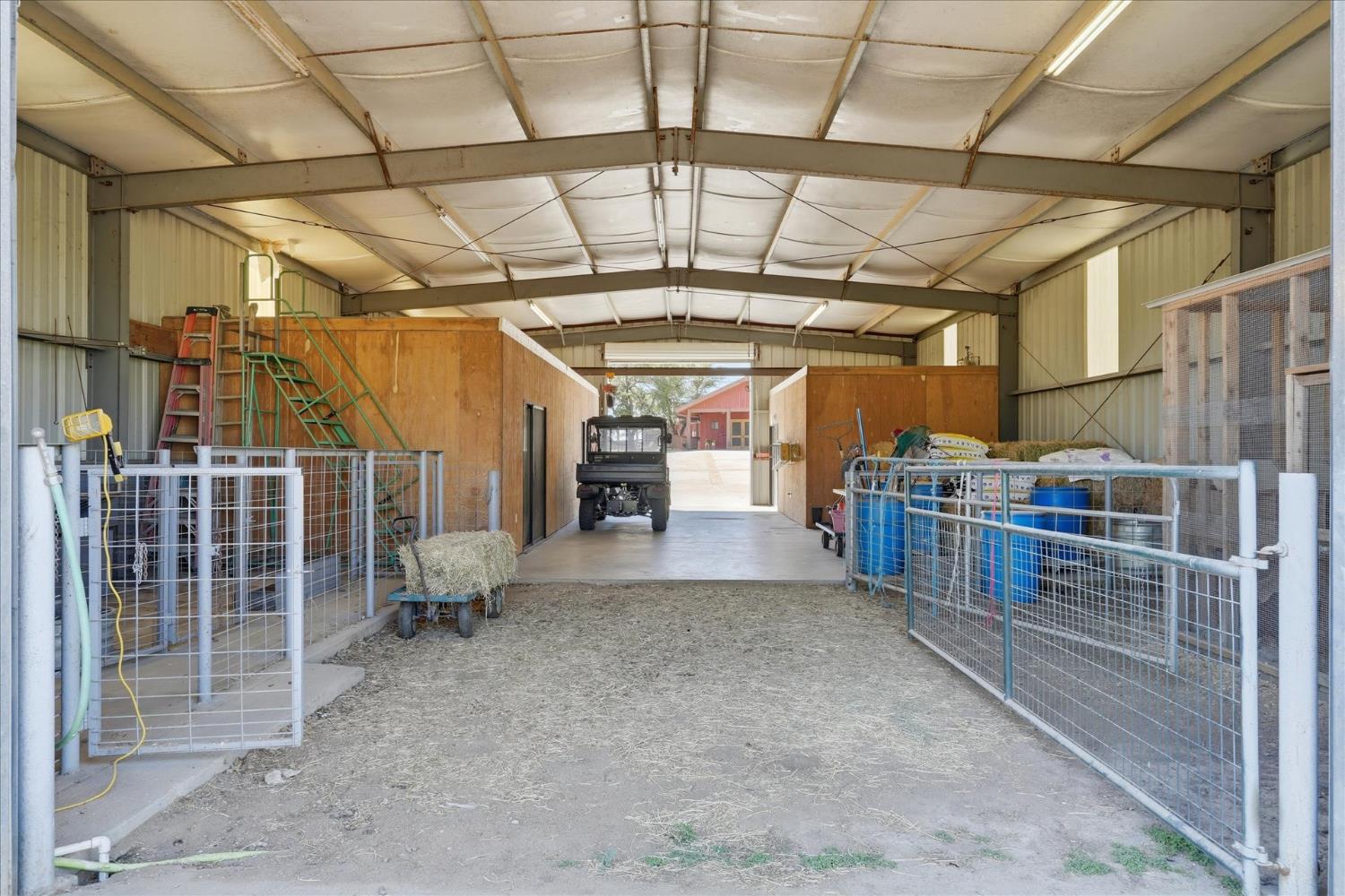 33393 Barn Owl Rd, Raymond, CA 93653