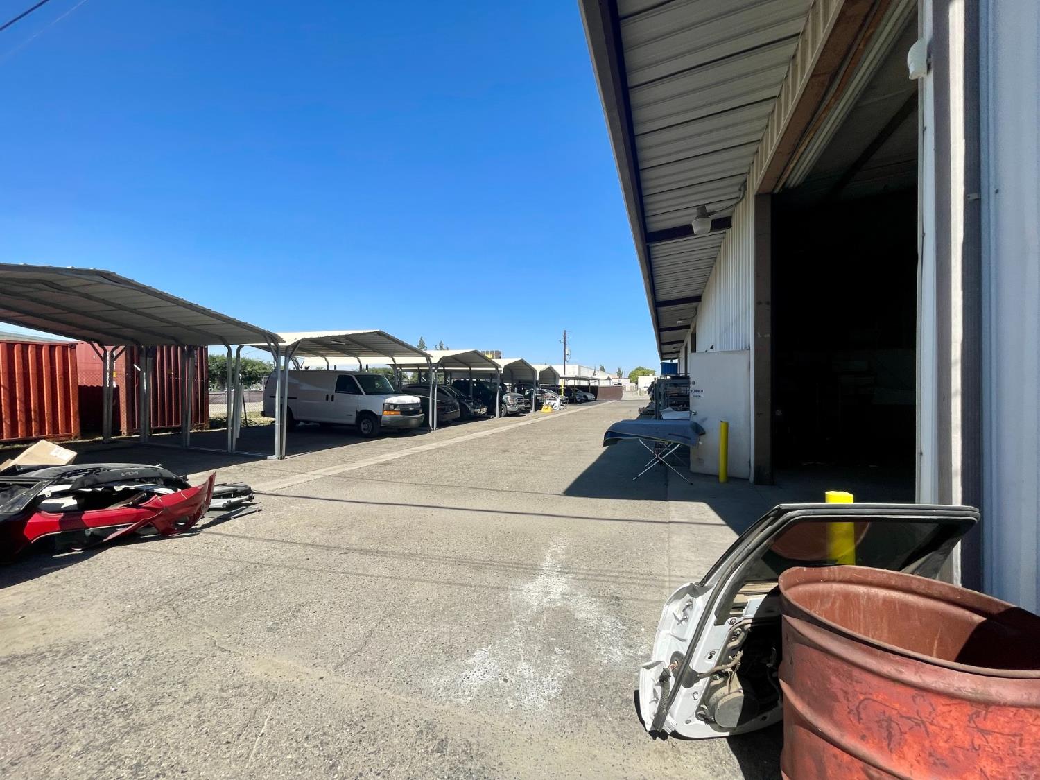 4751 N El Capitan Ave, Fresno, CA 93722