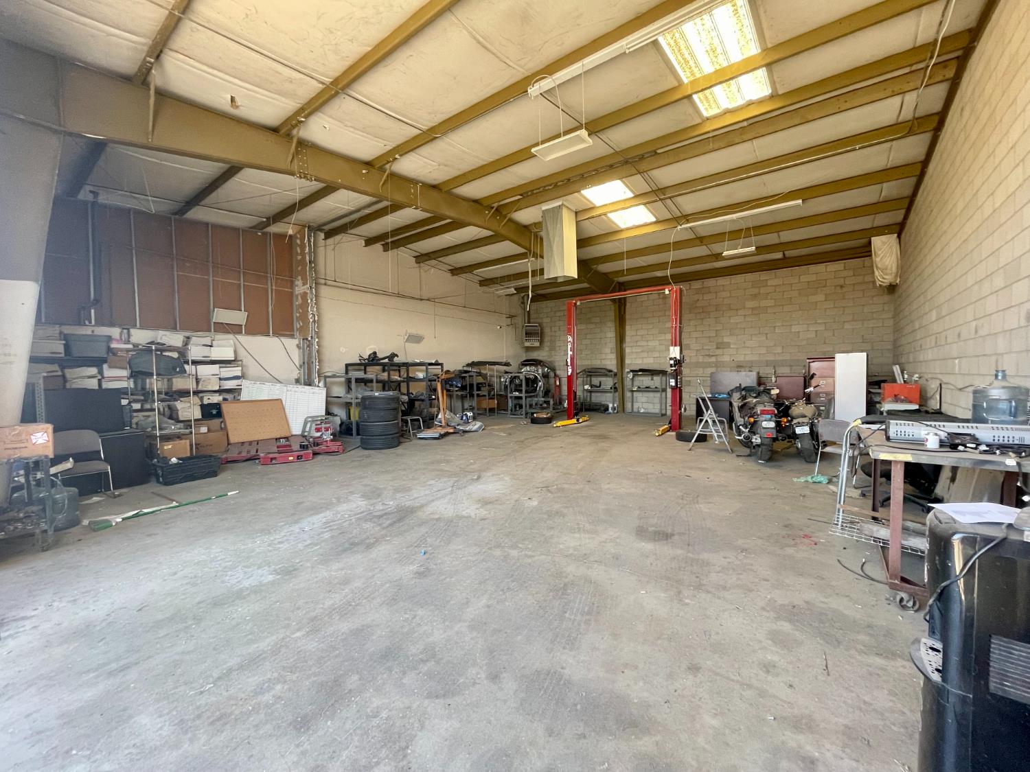 4751 N El Capitan Ave, Fresno, CA 93722