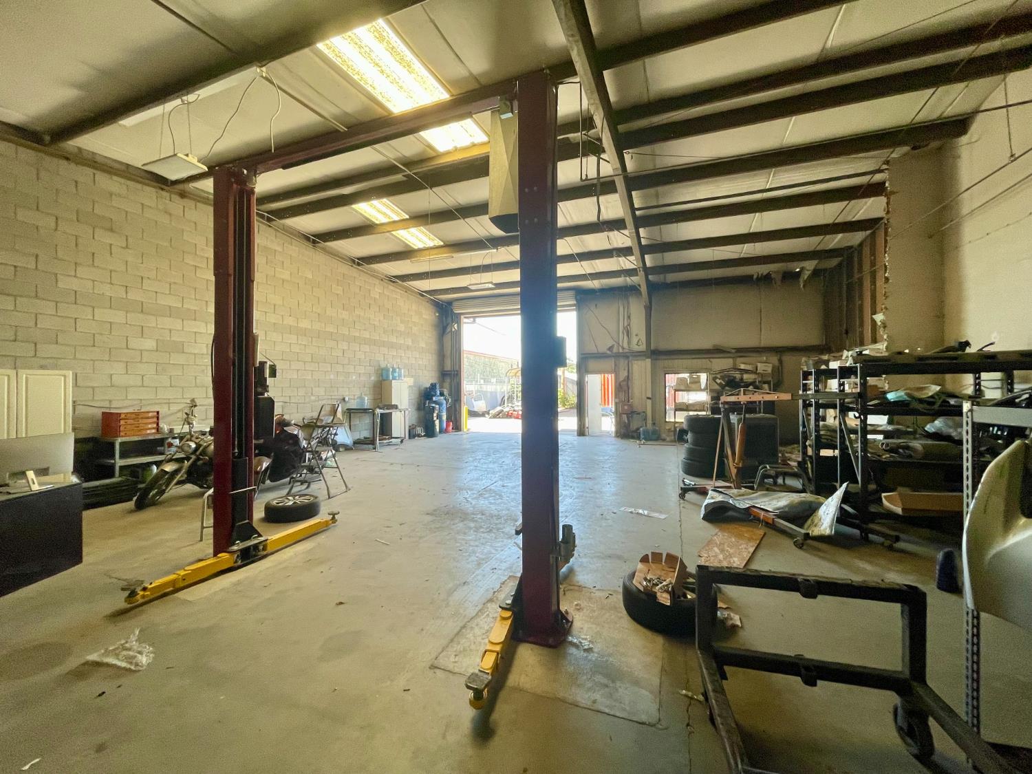 4751 N El Capitan Ave, Fresno, CA 93722