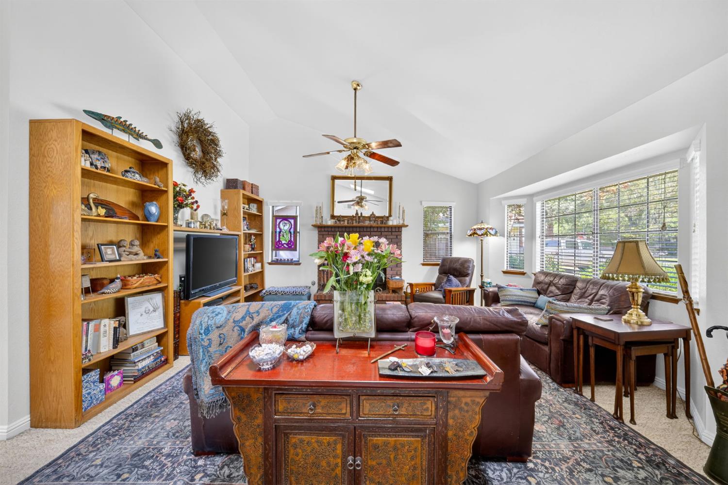 2216 Ellery Ave, Clovis, CA 93611