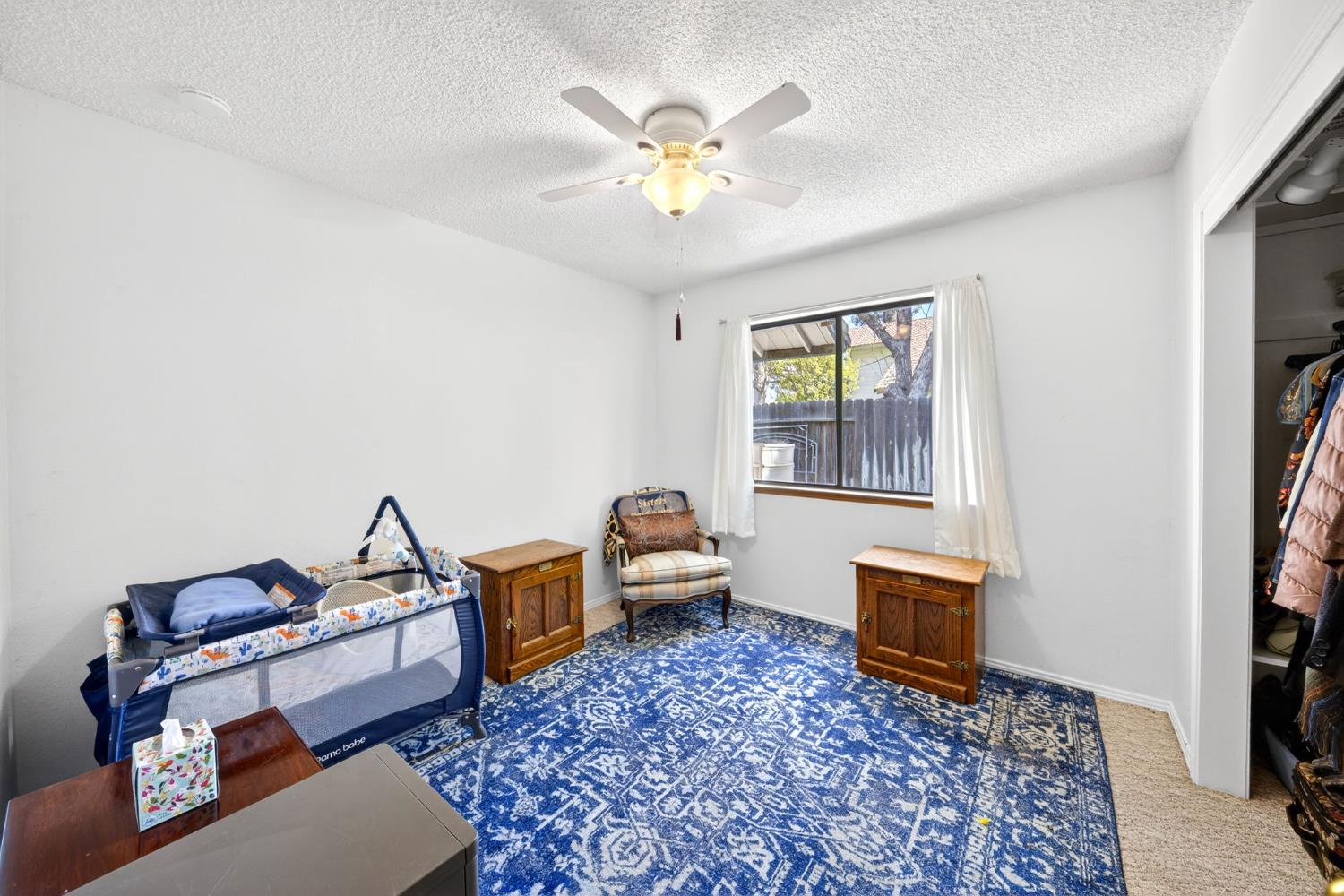 2216 Ellery Ave, Clovis, CA 93611