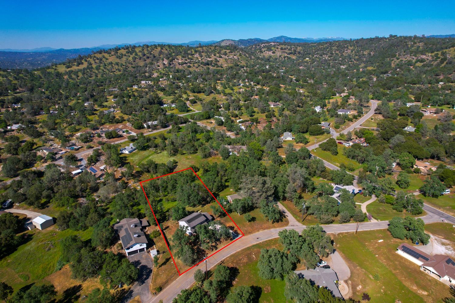 42917 Yosemite Springs Dr, Coarsegold, CA 93614