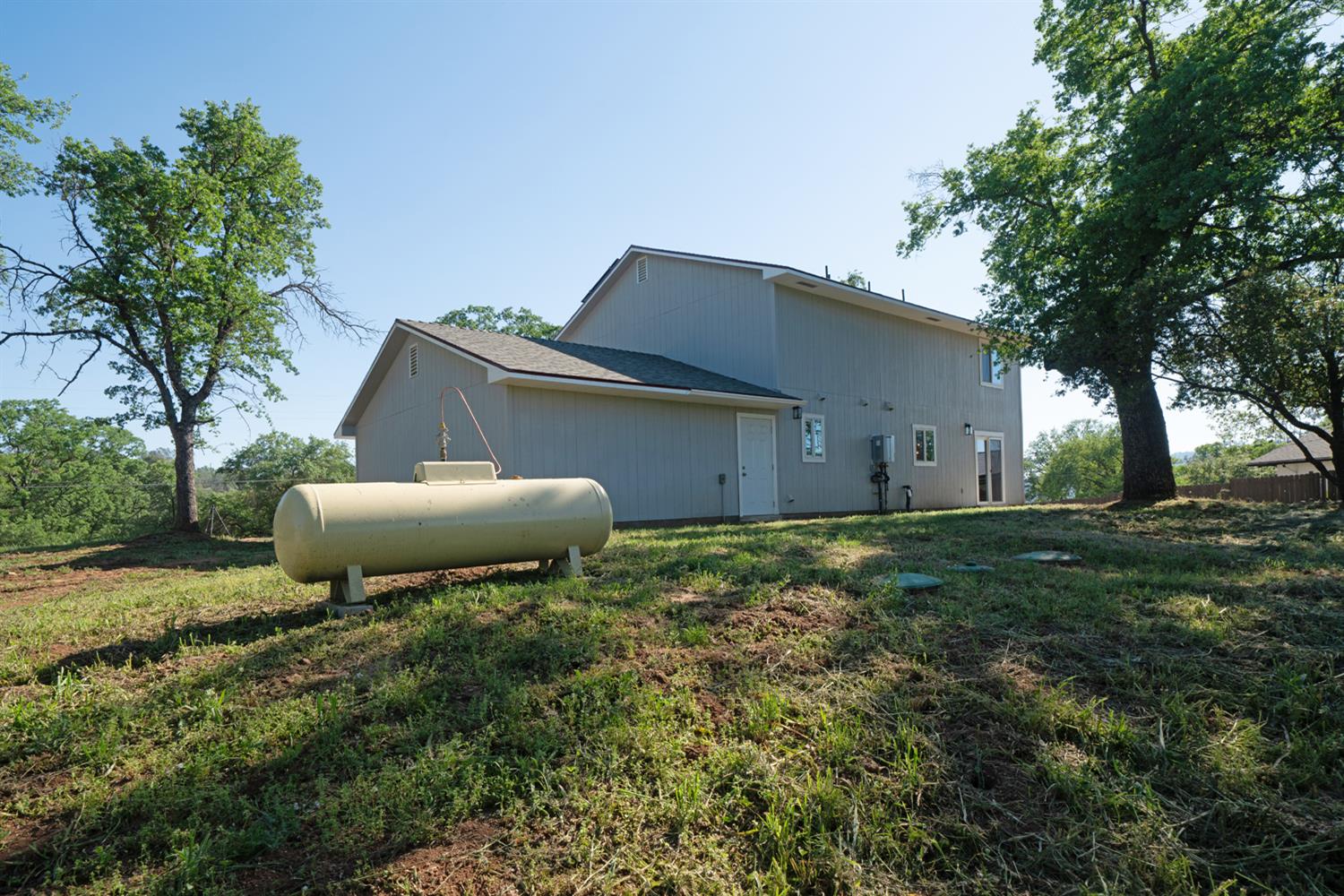 42917 Yosemite Springs Dr, Coarsegold, CA 93614