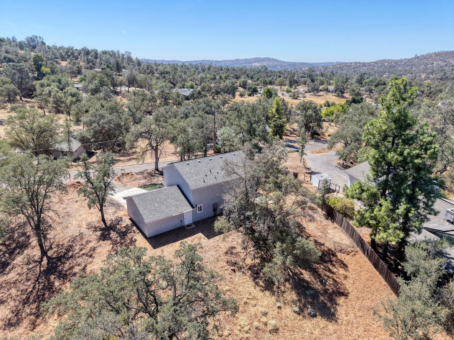 42917 Yosemite Springs Dr, Coarsegold, CA 93614