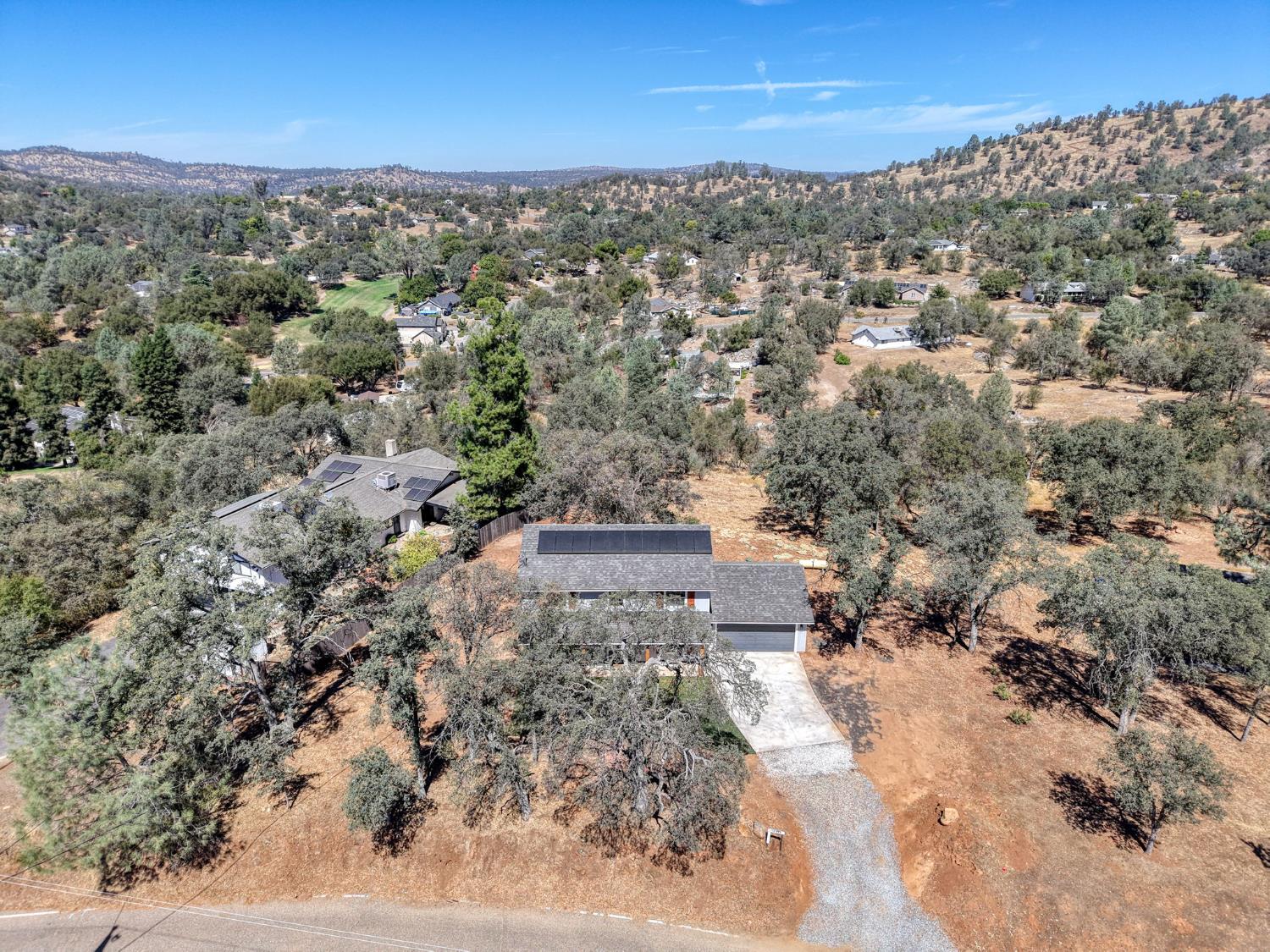 42917 Yosemite Springs Dr, Coarsegold, CA 93614