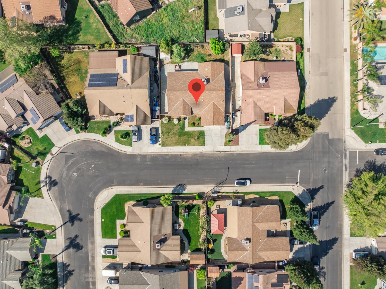 242 Makenna Dr, Madera, CA 93637