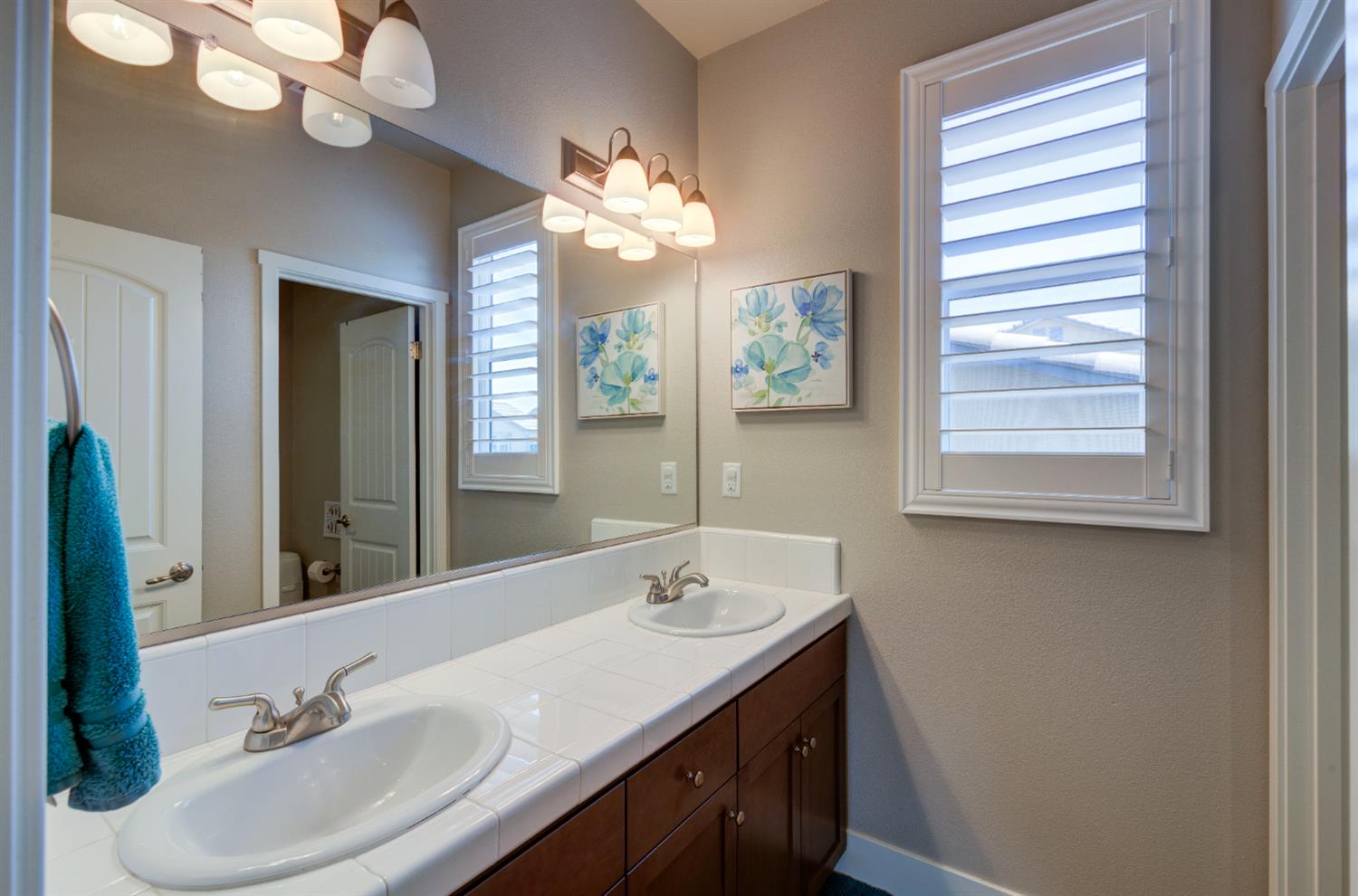 3497 Lincoln Ave, Clovis, CA 93619