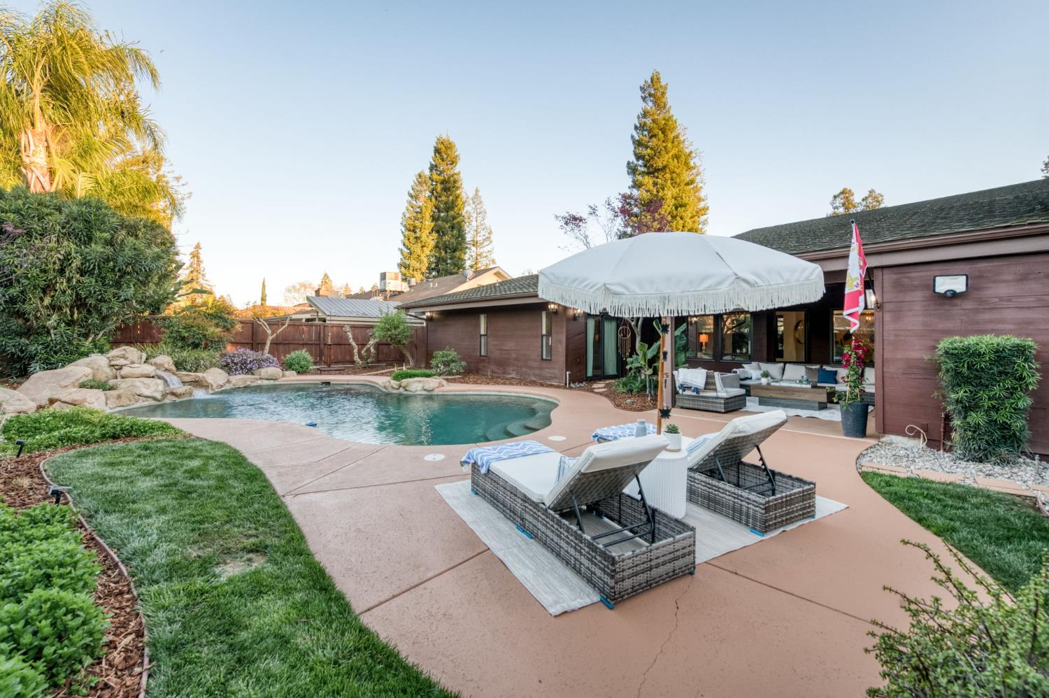 3646 W Spruce Ave, Fresno, CA 93711