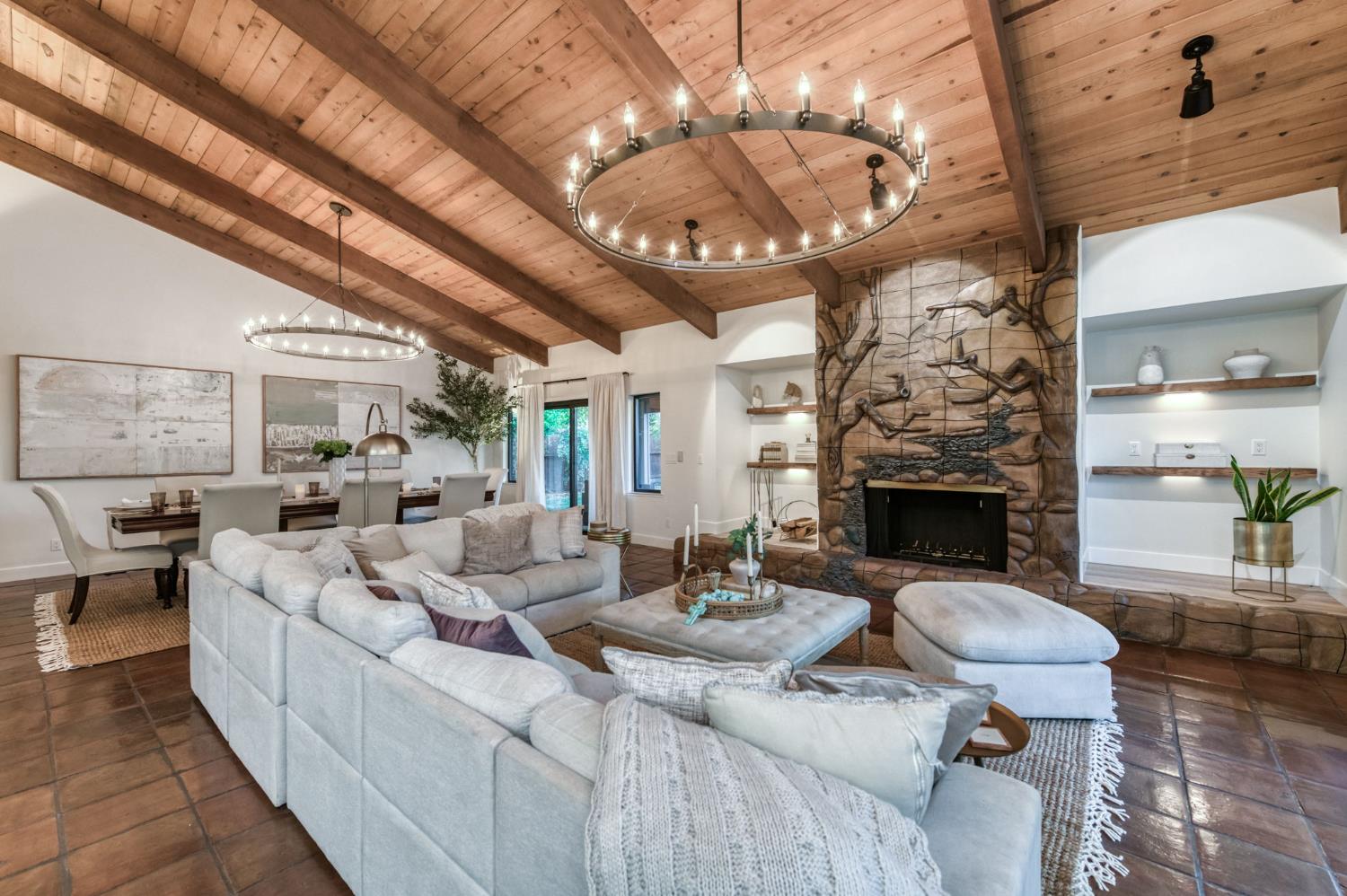 3646 W Spruce Ave, Fresno, CA 93711