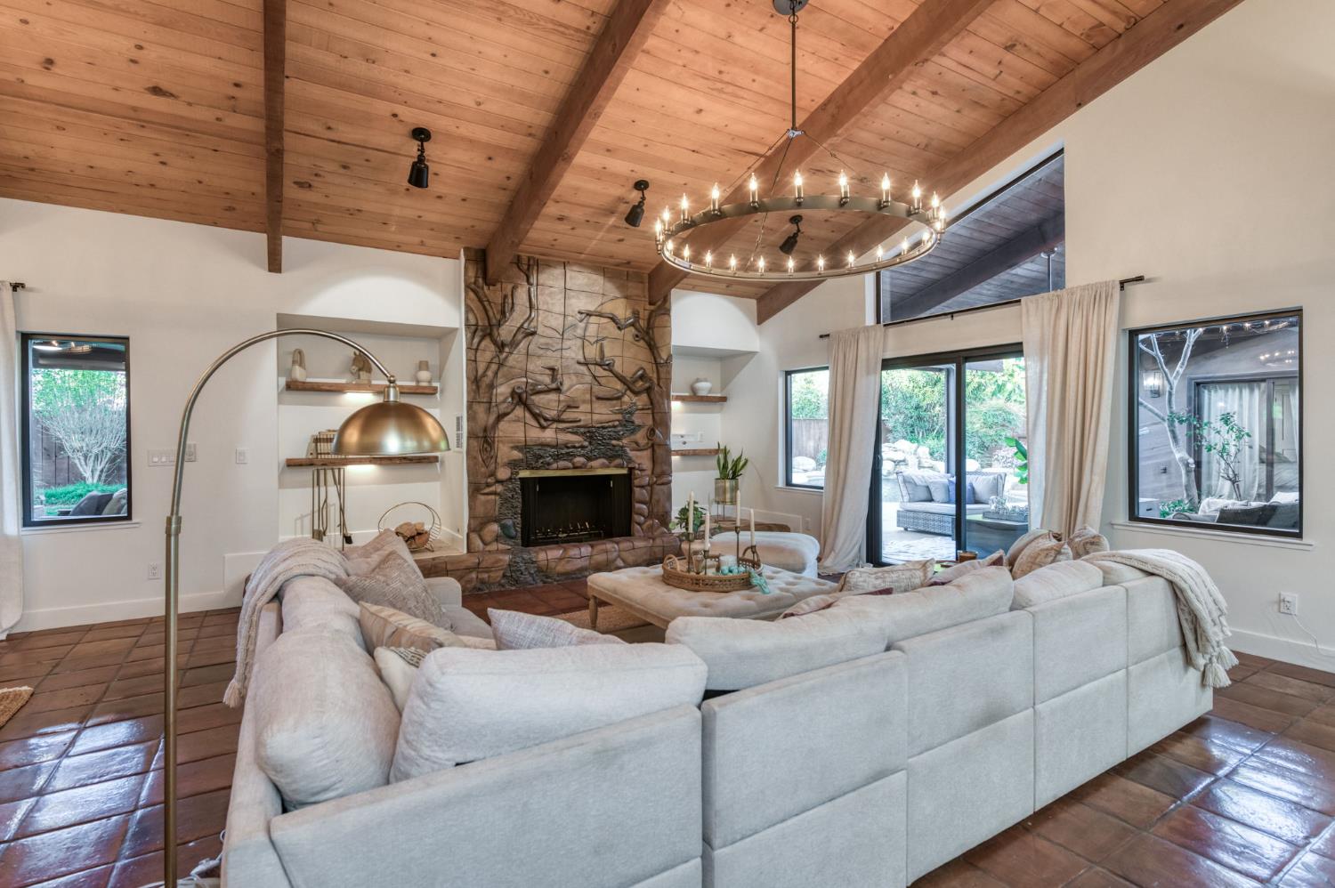 3646 W Spruce Ave, Fresno, CA 93711