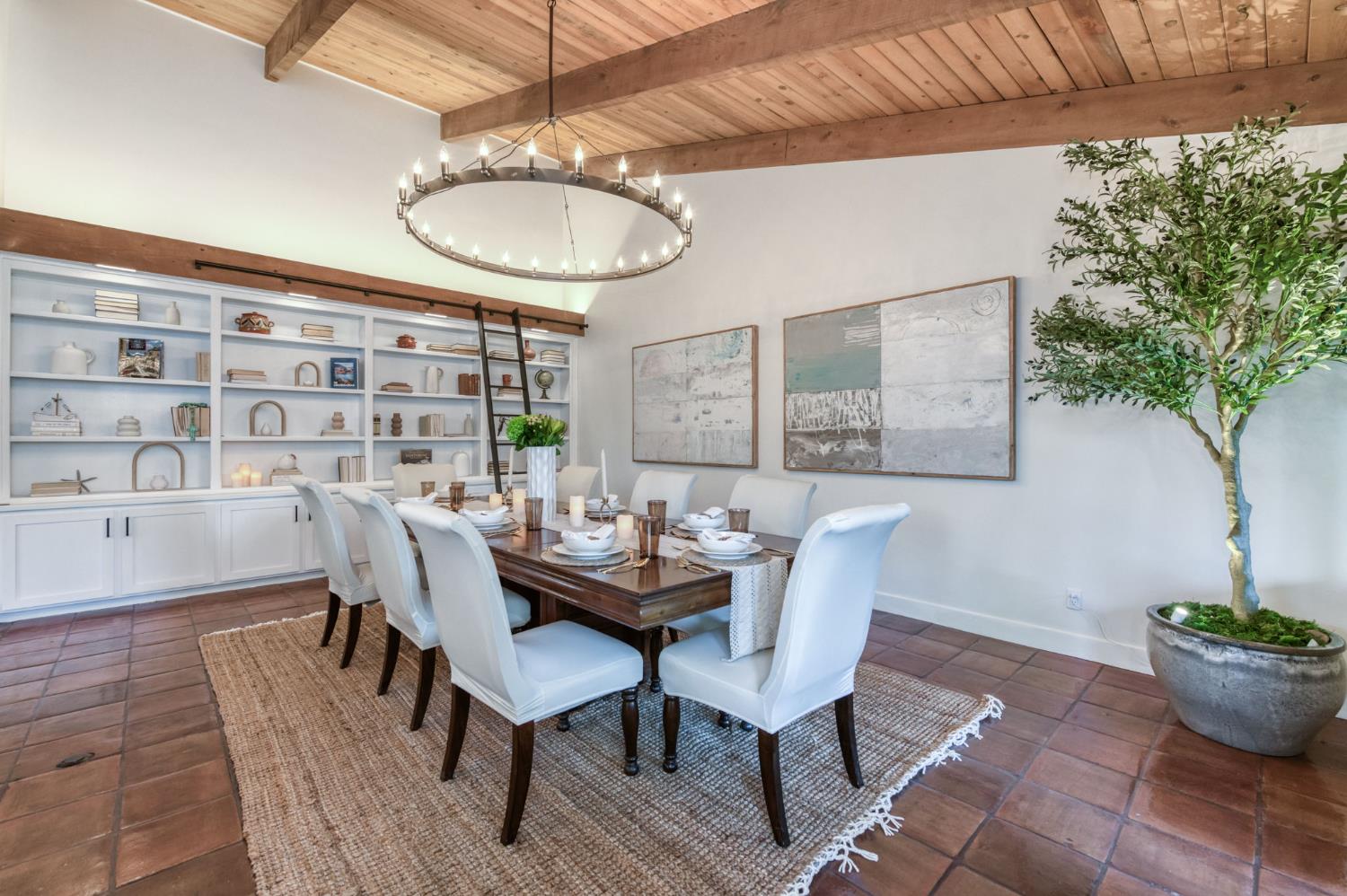 3646 W Spruce Ave, Fresno, CA 93711