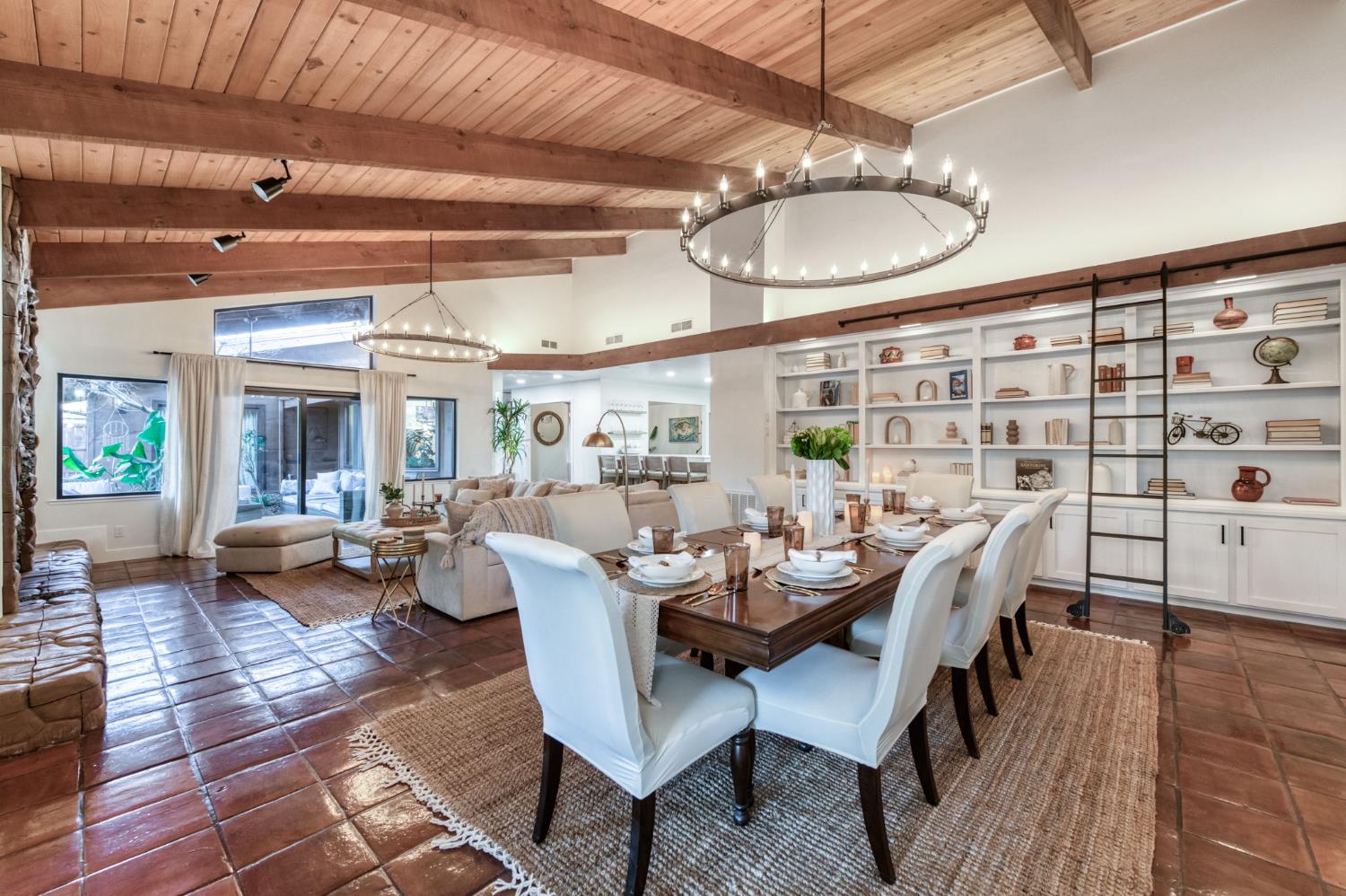 3646 W Spruce Ave, Fresno, CA 93711