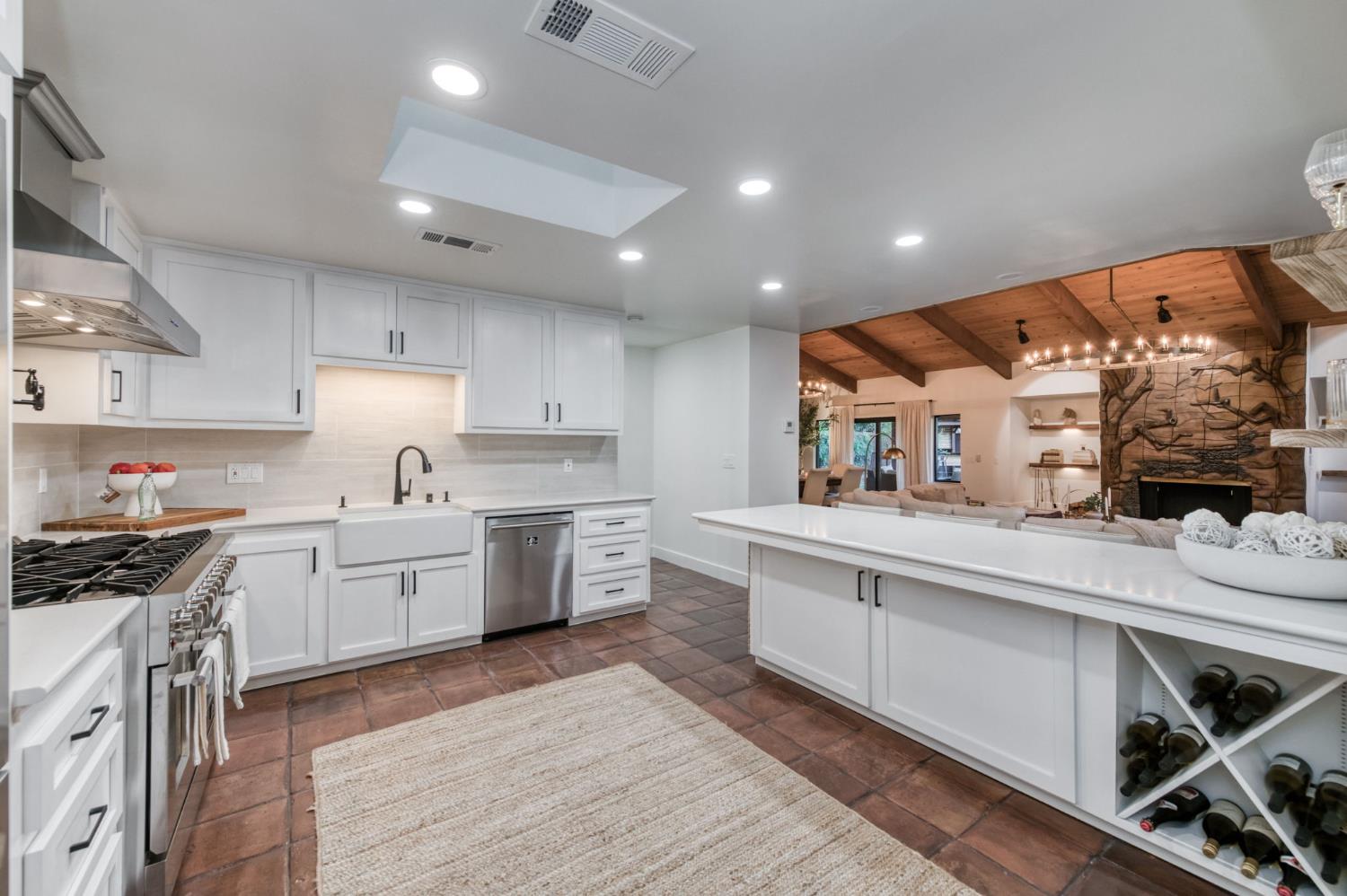 3646 W Spruce Ave, Fresno, CA 93711