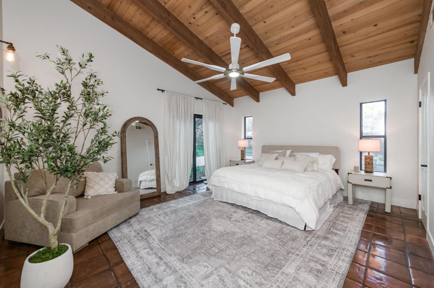 3646 W Spruce Ave, Fresno, CA 93711