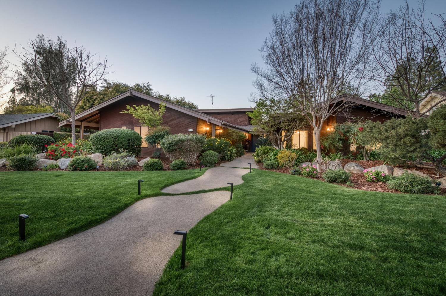 3646 W Spruce Ave, Fresno, CA 93711