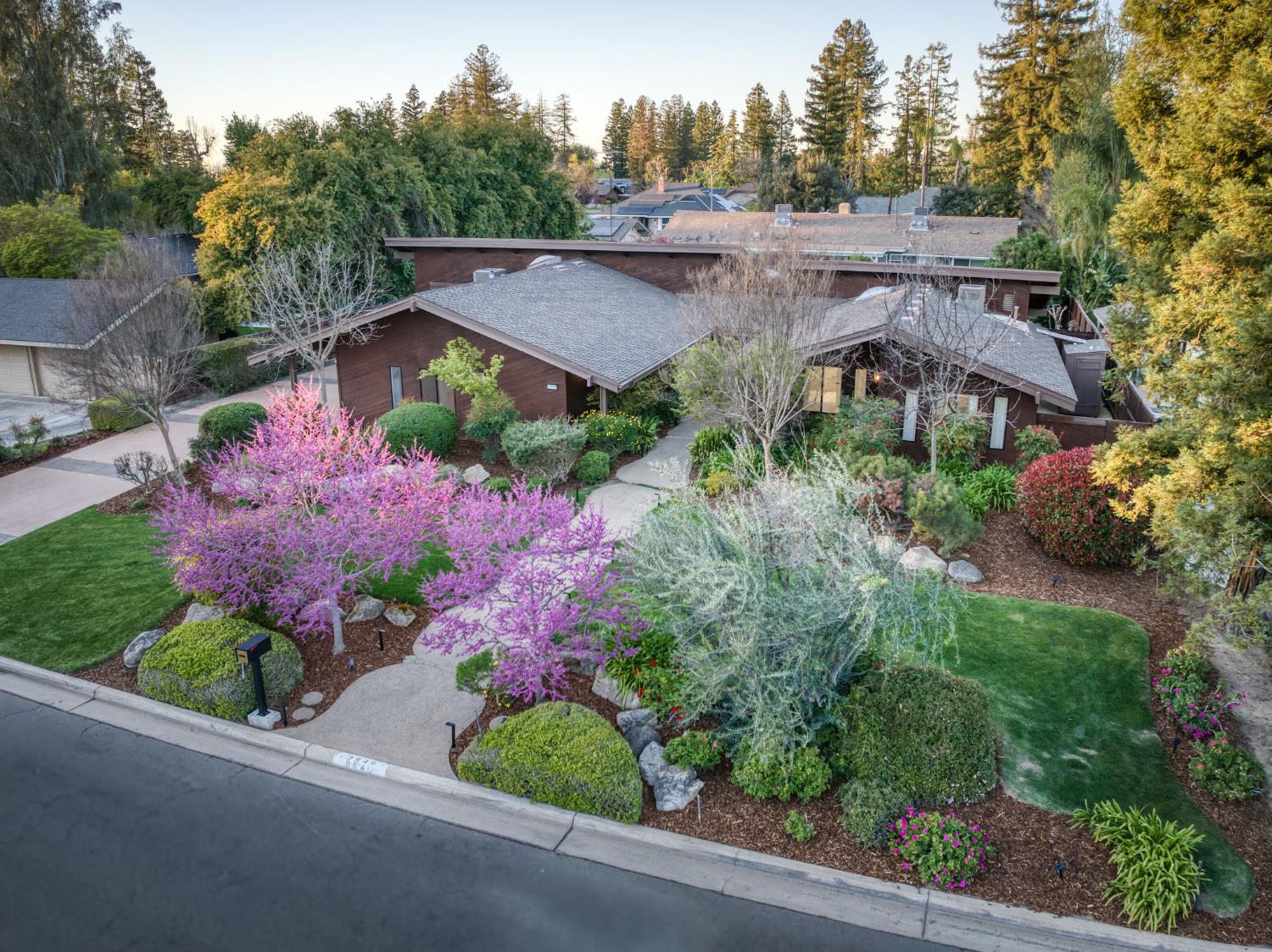 3646 W Spruce Ave, Fresno, CA 93711