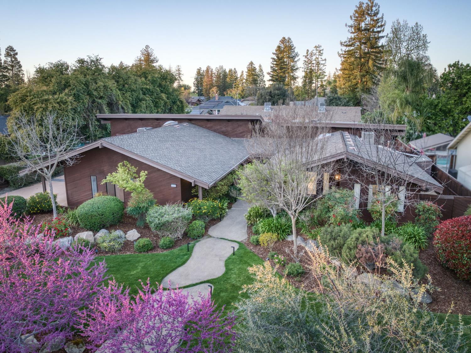 3646 W Spruce Ave, Fresno, CA 93711