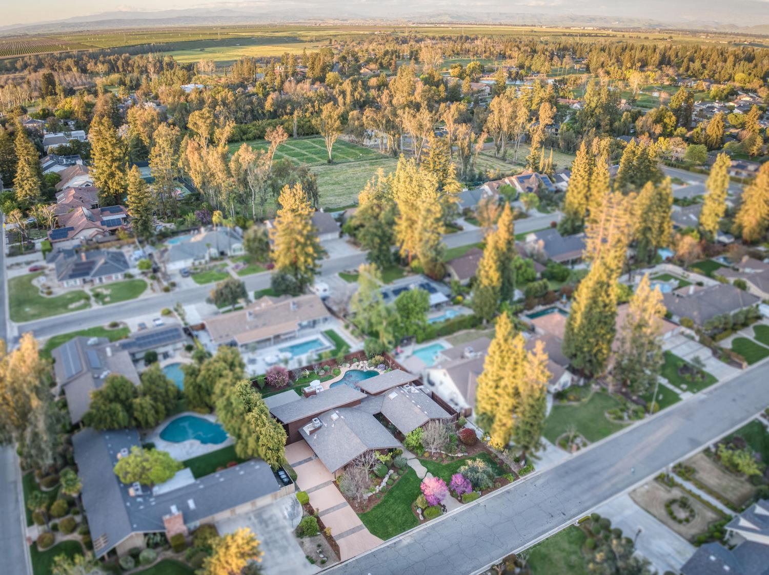 3646 W Spruce Ave, Fresno, CA 93711