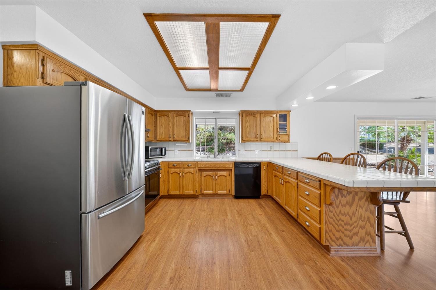 6846 Chaparral Dr, Sanger, CA 93657