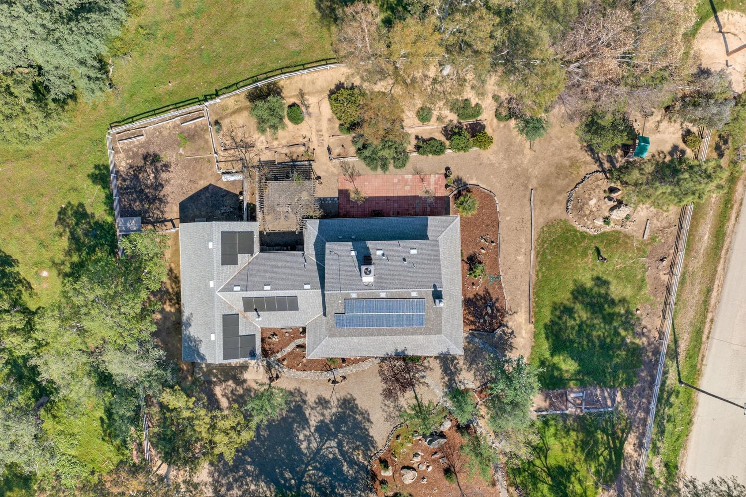 6846 Chaparral Dr, Sanger, CA 93657