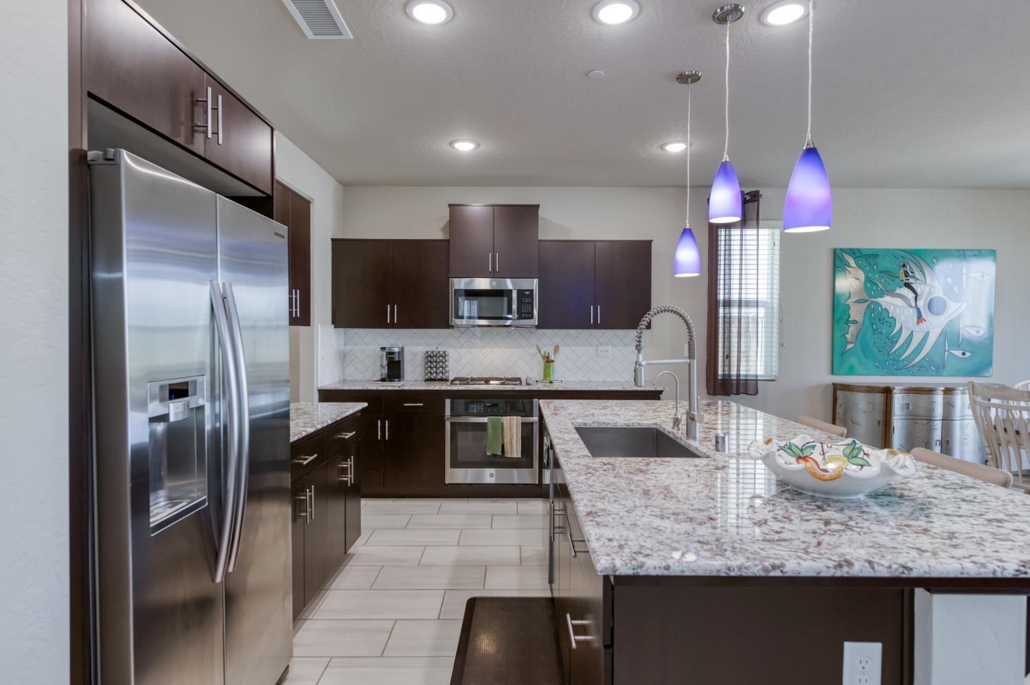 979 Spring St W, Madera, CA 93636