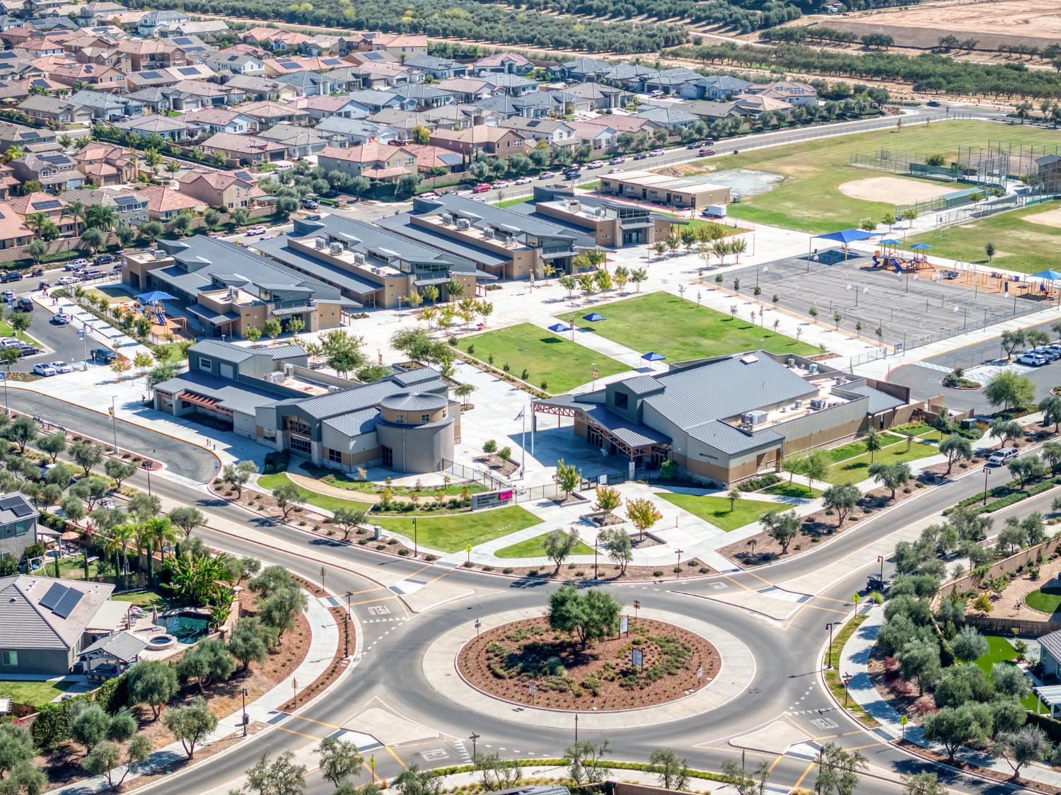 979 Spring St W, Madera, CA 93636