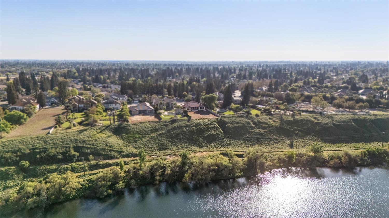 4748 W Alluvial Ave, Fresno, CA 93722