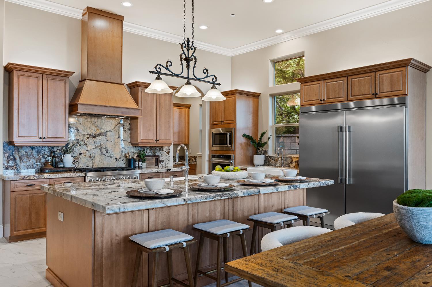 4748 W Alluvial Ave, Fresno, CA 93722