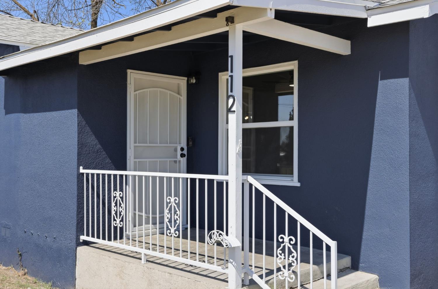 112 E Jefferson Ave, Fresno, CA 93706