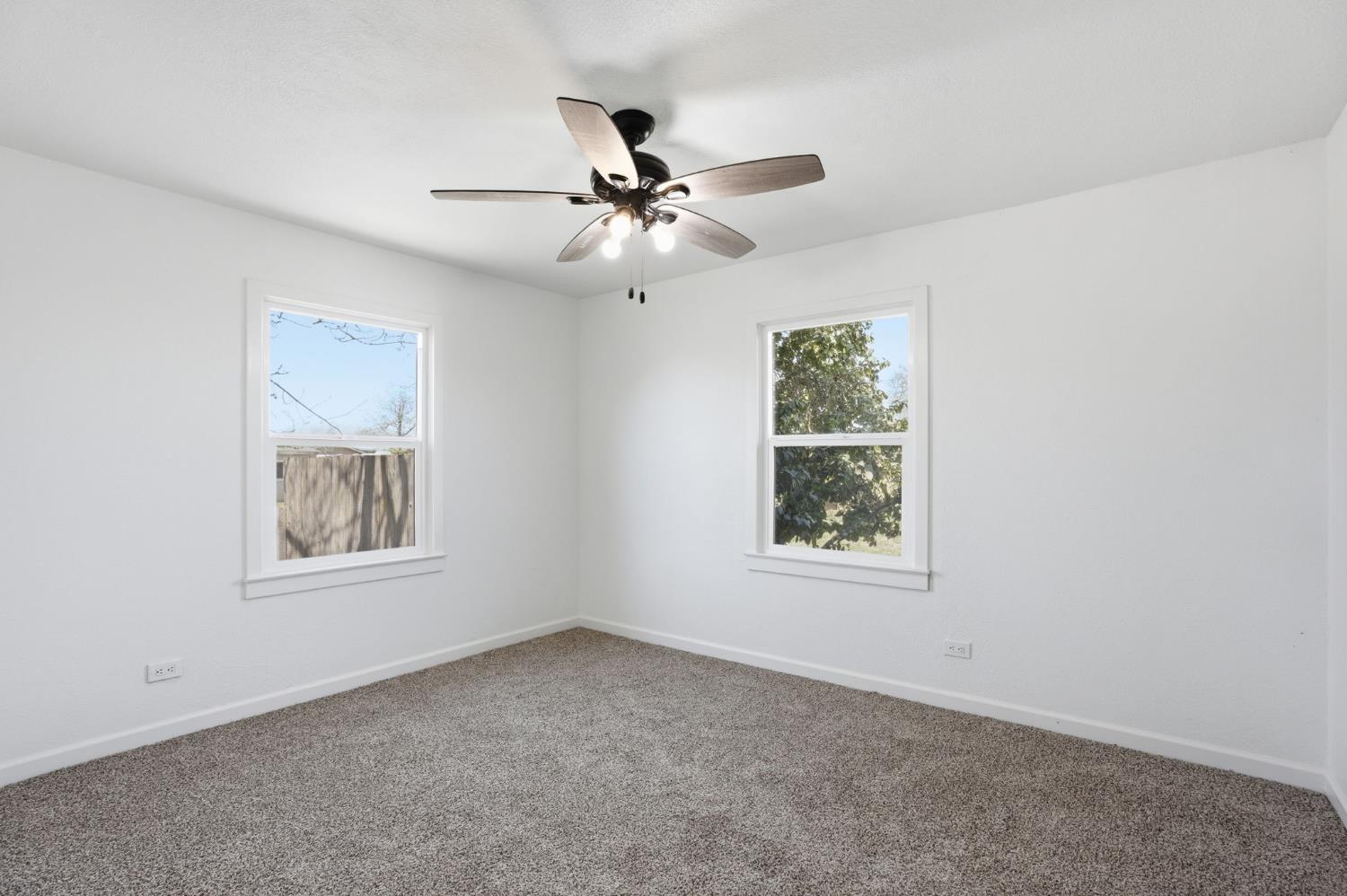 112 E Jefferson Ave, Fresno, CA 93706