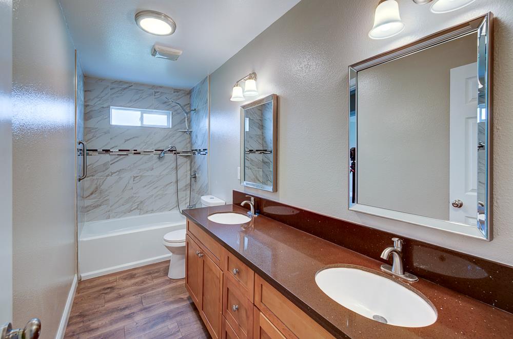 216 Keats Ave, Clovis, CA 93612