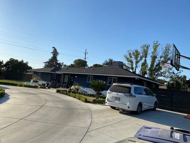 1248 W Alamos Ave, Fresno, CA 93705