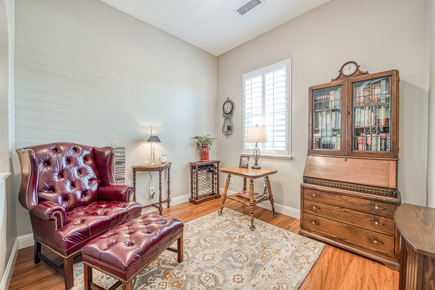 4226 Serena Ln, Clovis, CA 93619