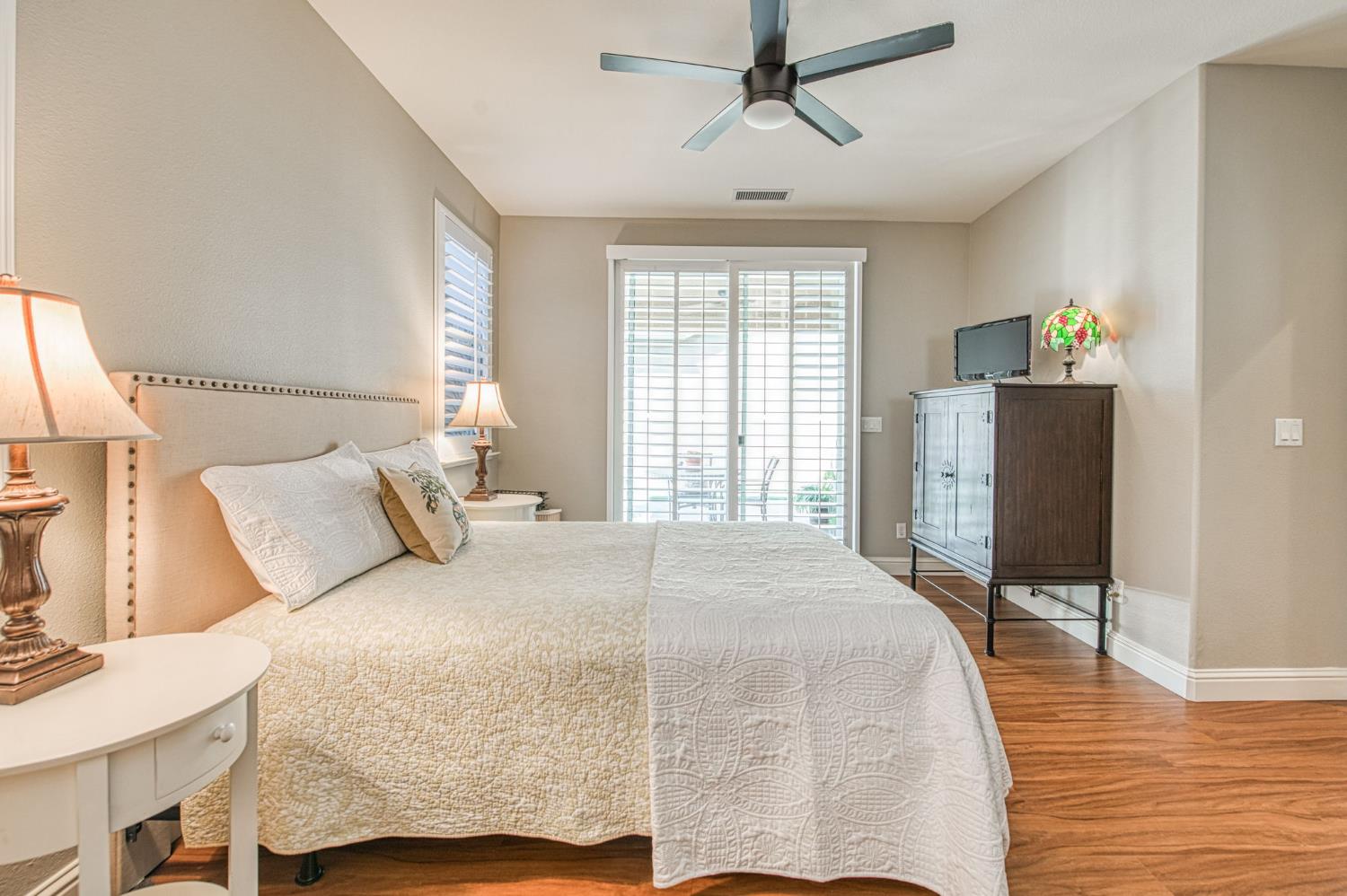 4226 Serena Ln, Clovis, CA 93619