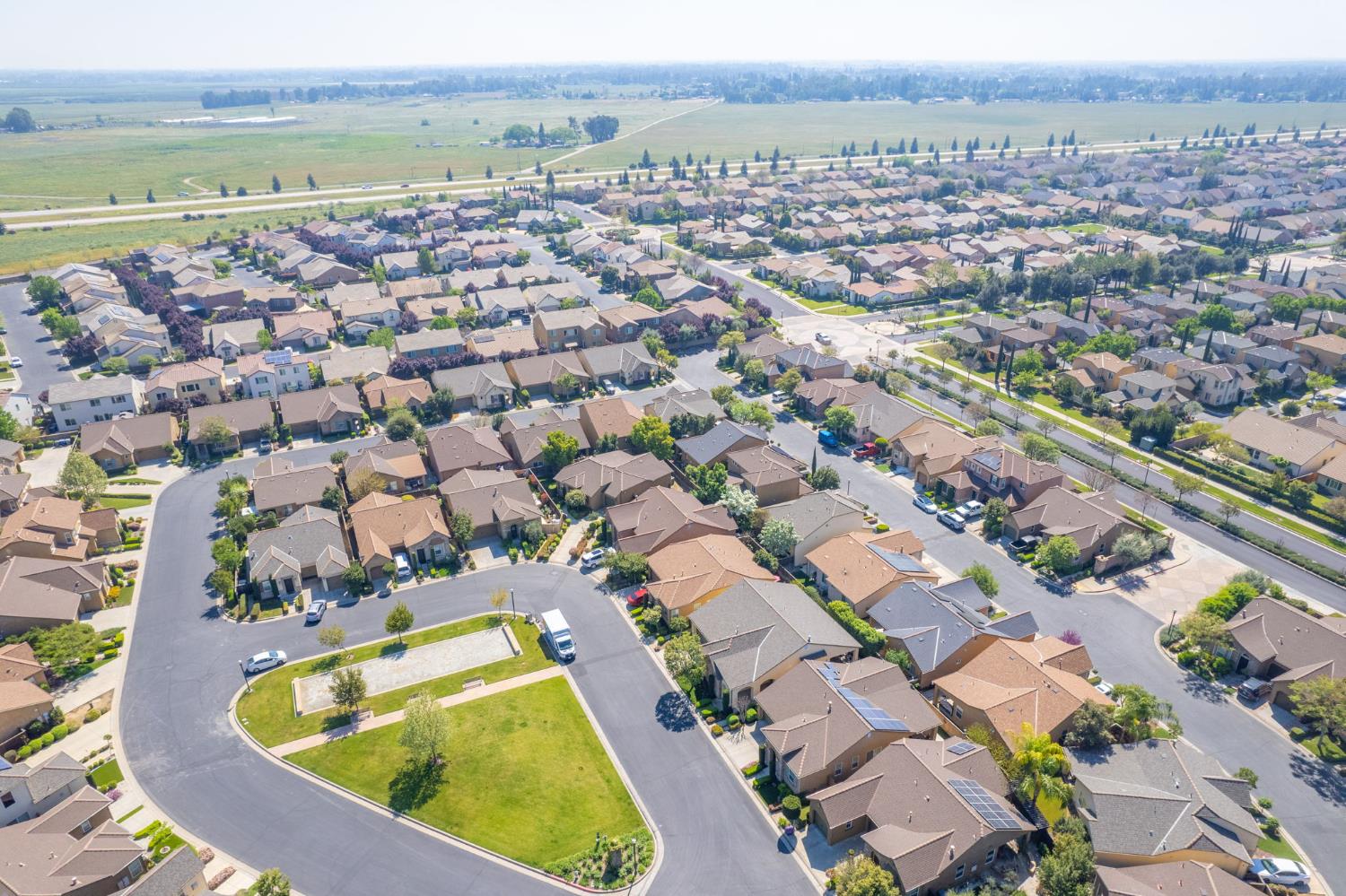 4226 Serena Ln, Clovis, CA 93619