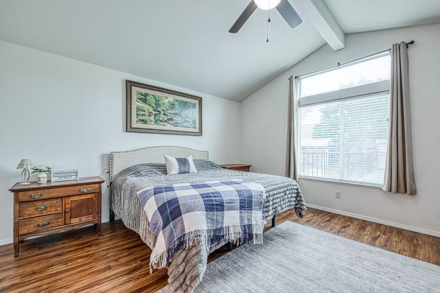 2658 Santa Ana Ave, Clovis, CA 93611