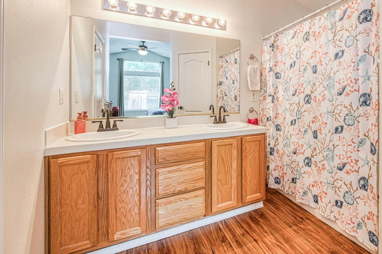 2658 Santa Ana Ave, Clovis, CA 93611