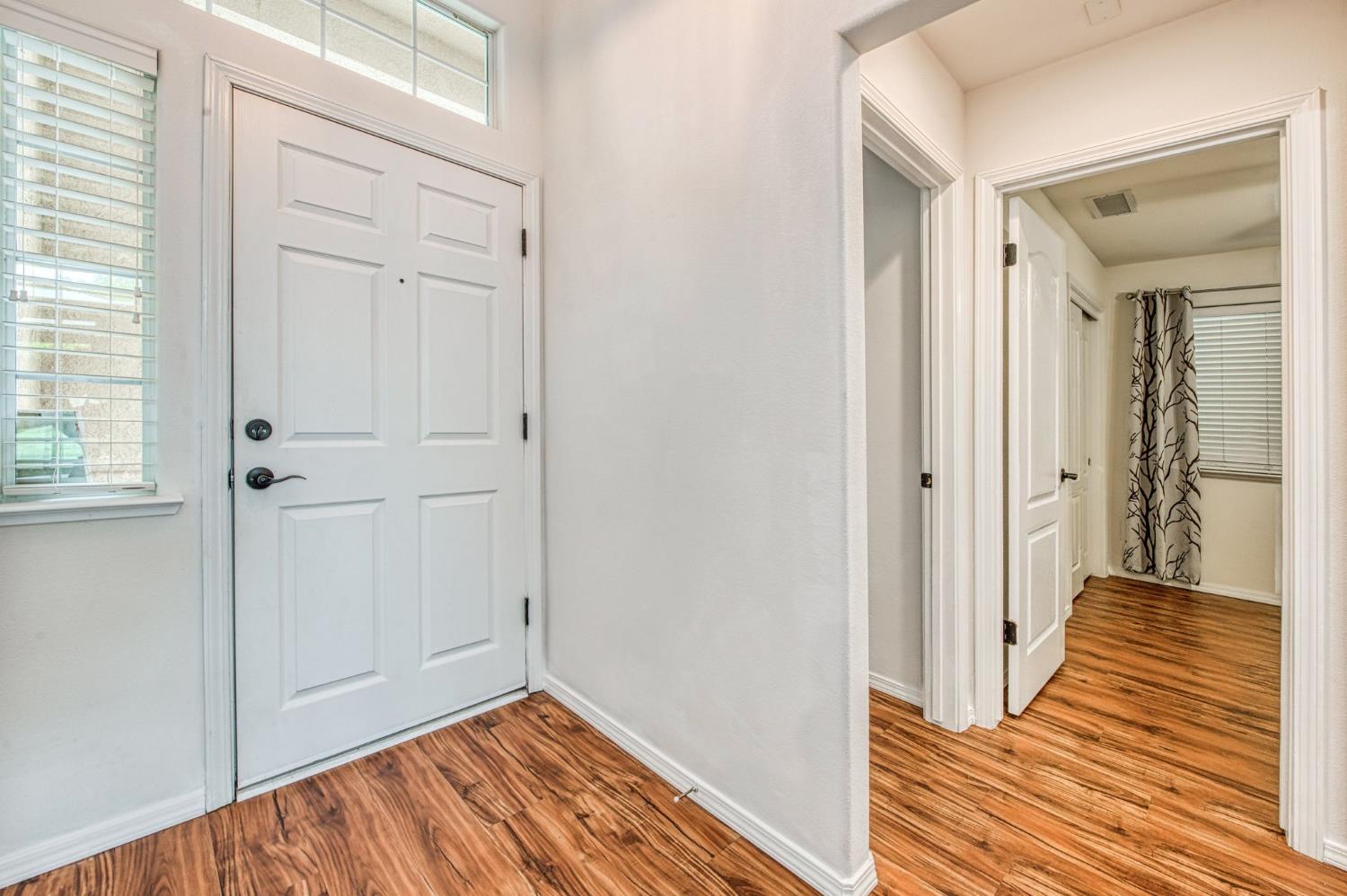 2658 Santa Ana Ave, Clovis, CA 93611