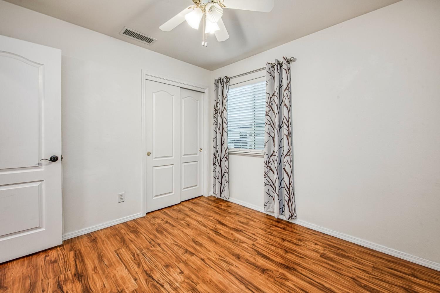 2658 Santa Ana Ave, Clovis, CA 93611