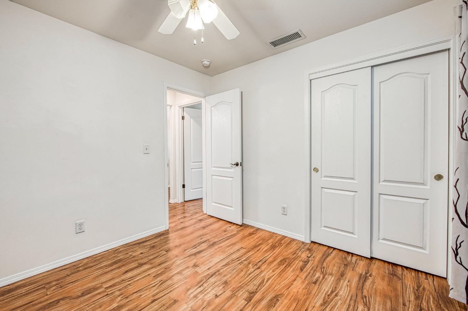 2658 Santa Ana Ave, Clovis, CA 93611